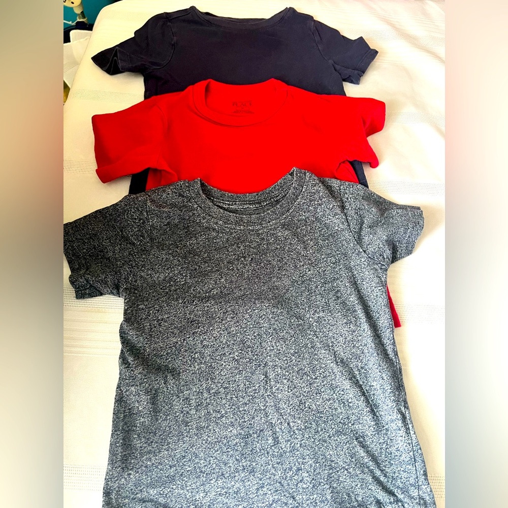 3 boys t-shirts size 2